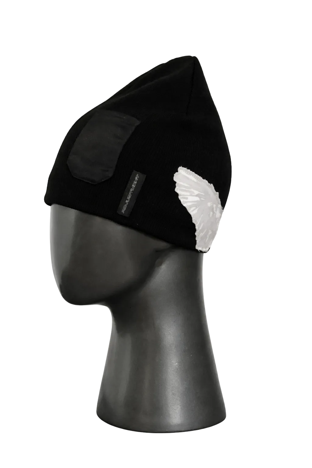 WING BEANIE